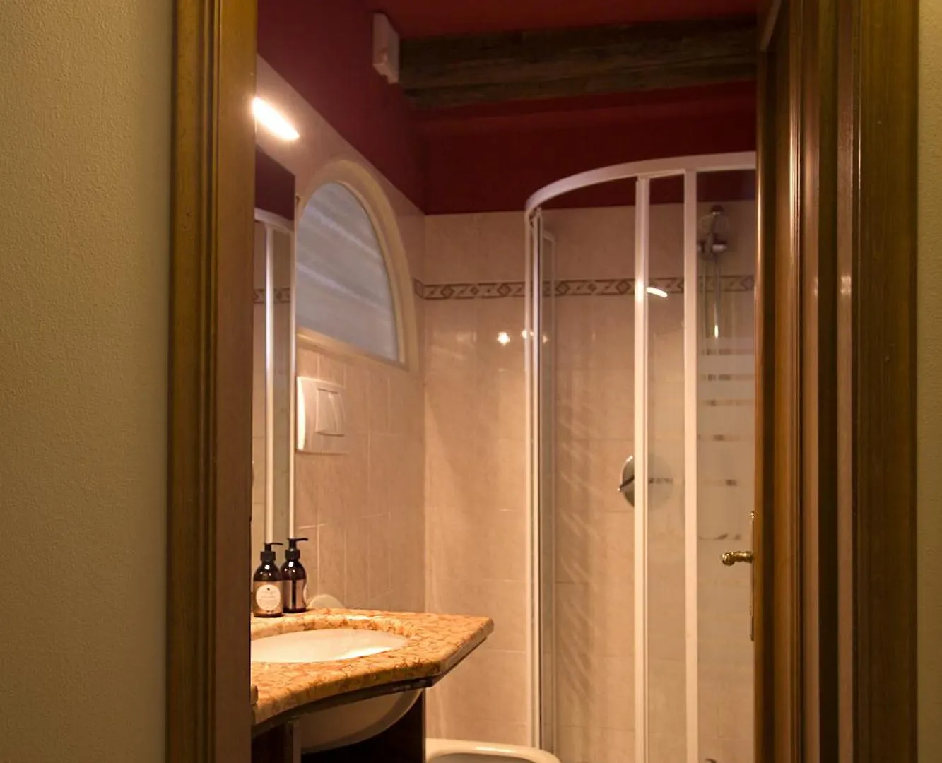 Real Venetian Apartment, 300 M From Rialto Bridge, 100 Sqm Venice